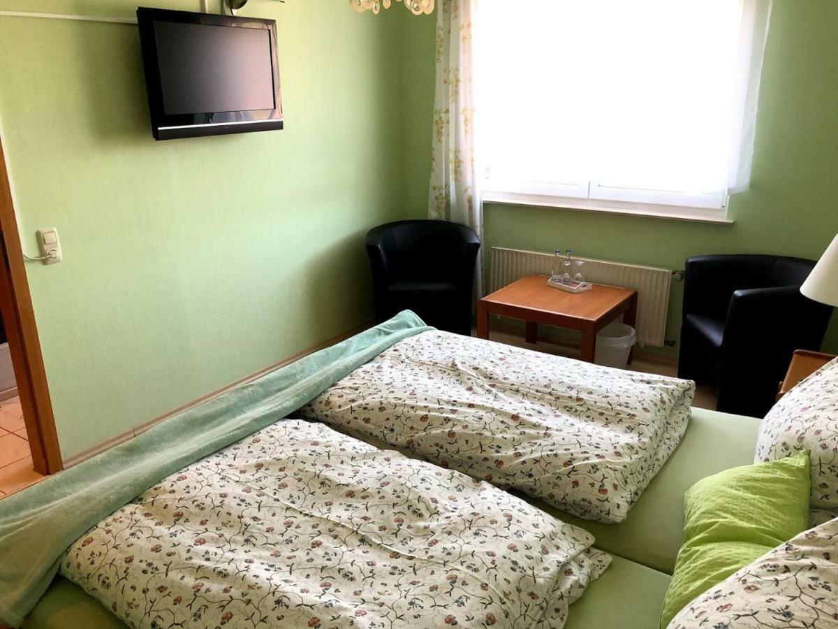 Hotel Garni Zum Adenauer Forst Wimbach Kültér fotó